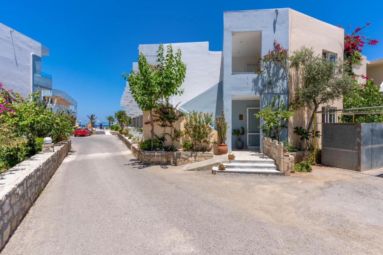 Hotel Kathrin Beach Adelianos Kampos Zewnętrze zdjęcie