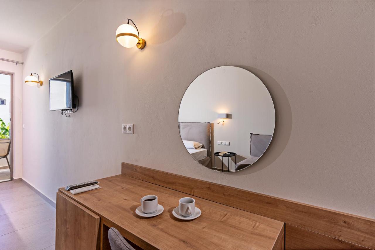 Hotel Kathrin Beach Adelianos Kampos Zewnętrze zdjęcie