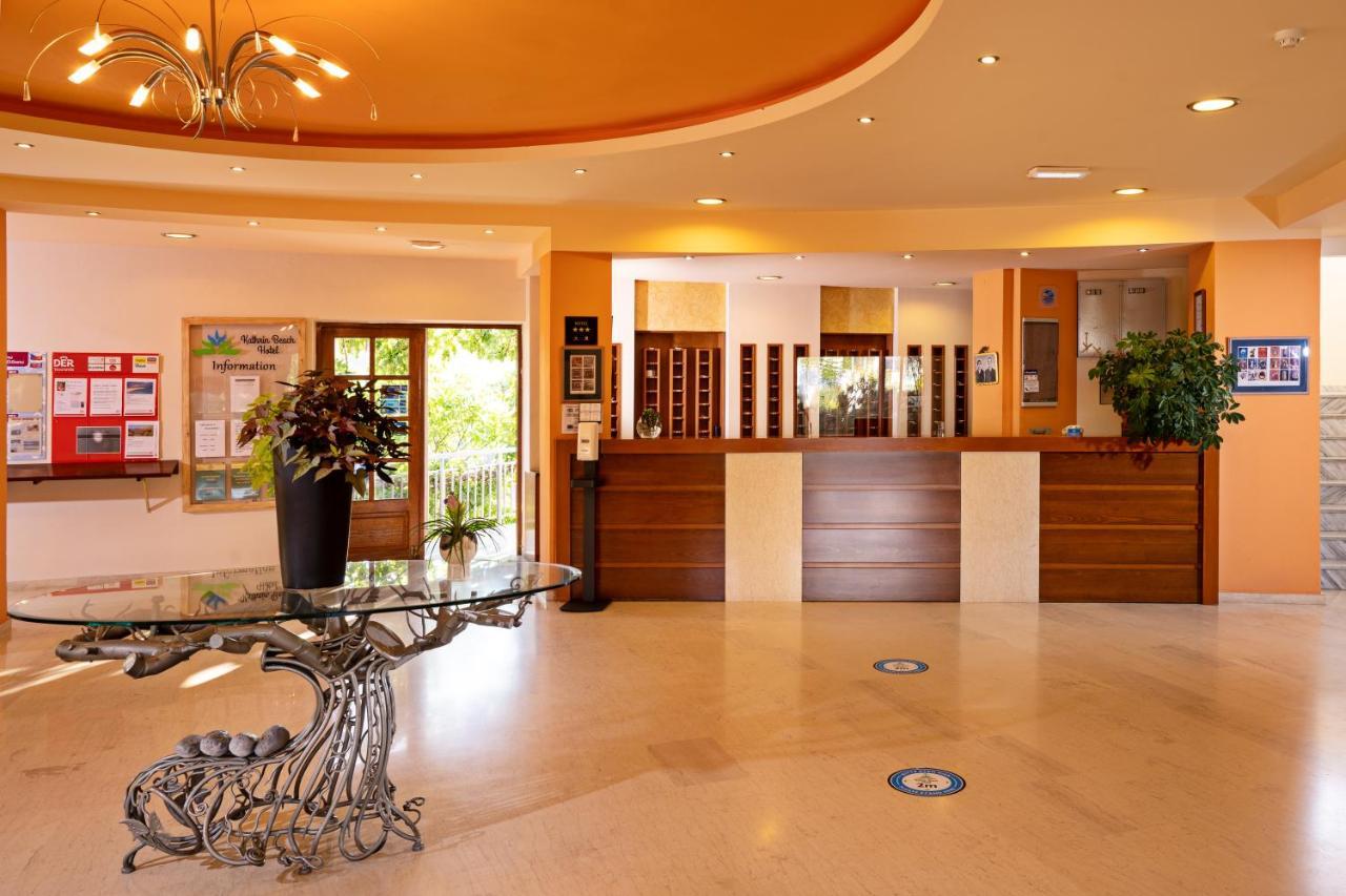 Hotel Kathrin Beach Adelianos Kampos Zewnętrze zdjęcie
