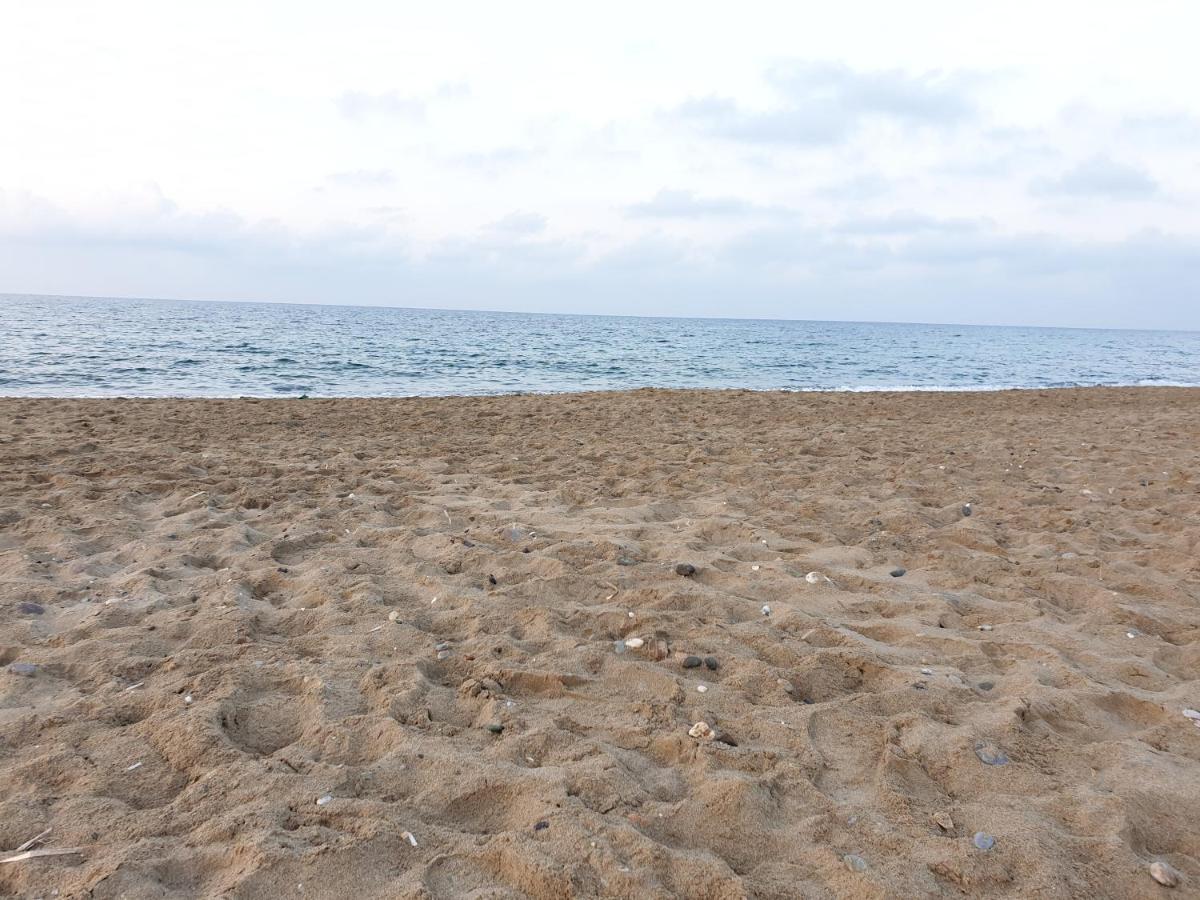 Hotel Kathrin Beach Adelianos Kampos Zewnętrze zdjęcie